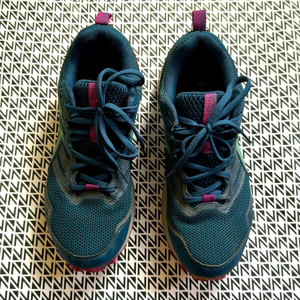Asics Gel-Sonoma 6 Everyday Comfort Womens Size 7.5 Blue Pink